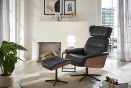 Loungesessel mit Hocker